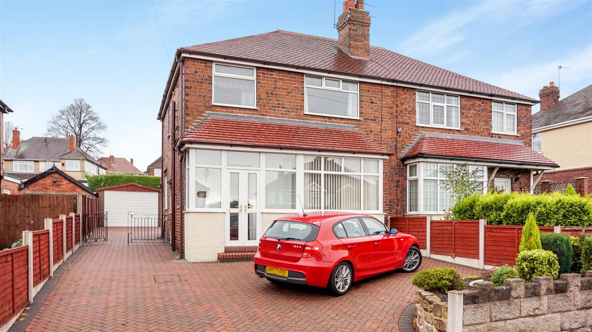 Latest Properties Bob Gutteridge Estate Agents and Valuers